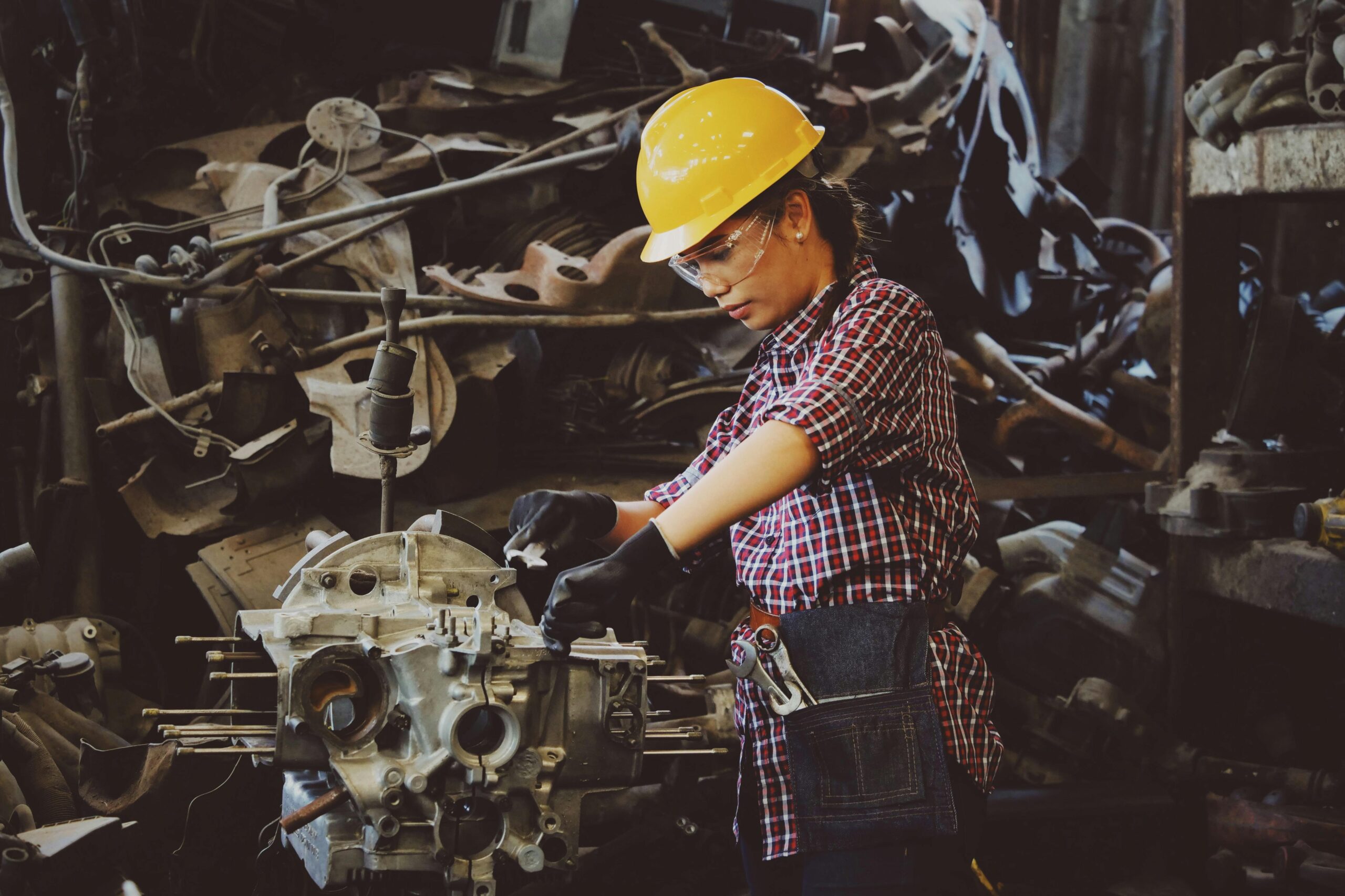 What To Do After a Manufacturing Injury